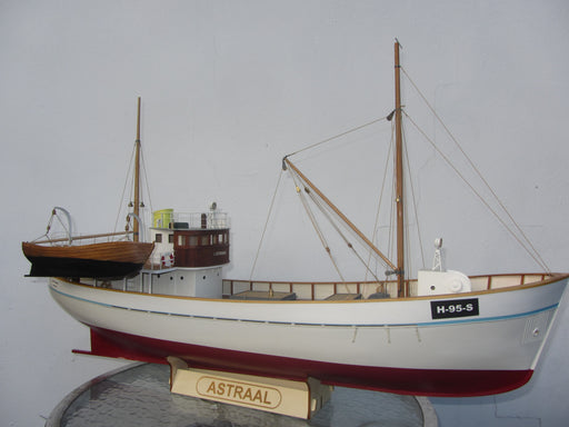 Astraal 1:30 - Hobbyhjørna