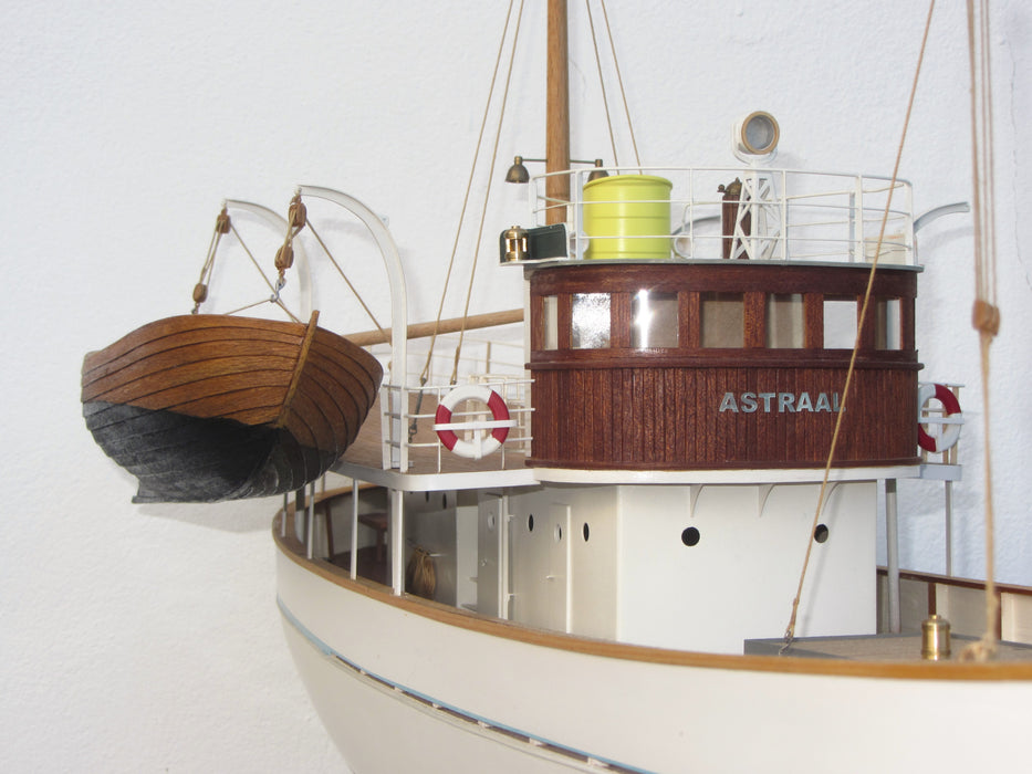 Astraal 1:30 - Hobbyhjørna