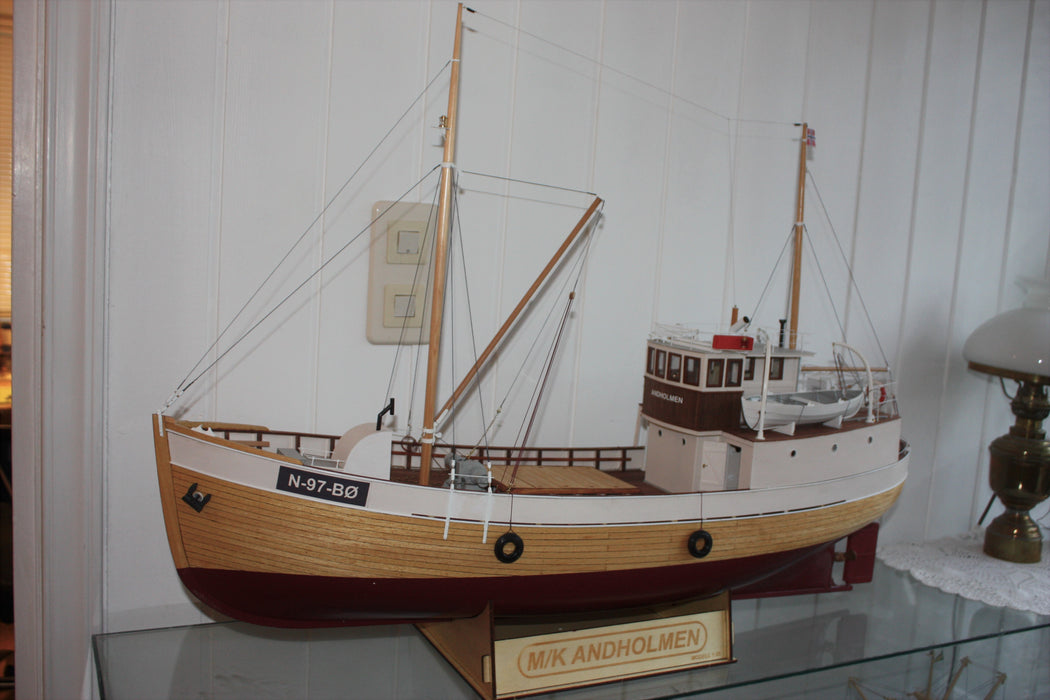 M/K Andholmen 1:25 - Hobbyhjørna