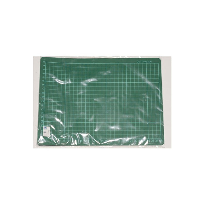 SKJÆREPLATE 22X30CM 3MM - Hobbyhjørna